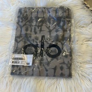 Alo grey tie dye shopper tote. Brand new